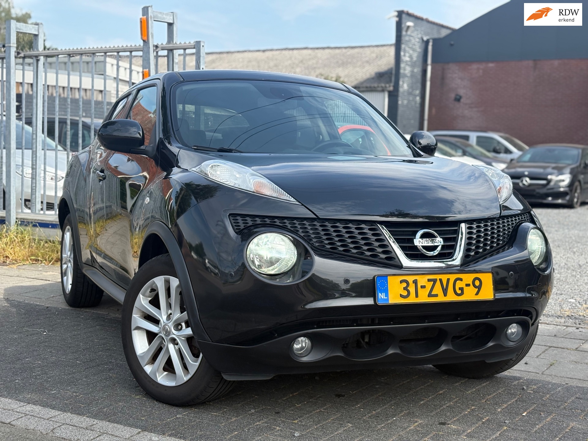 Nissan Juke 1.6 DIG-T Acenta 190 PK | Navigatie | A.Camera | Climate control | 17” LMV |