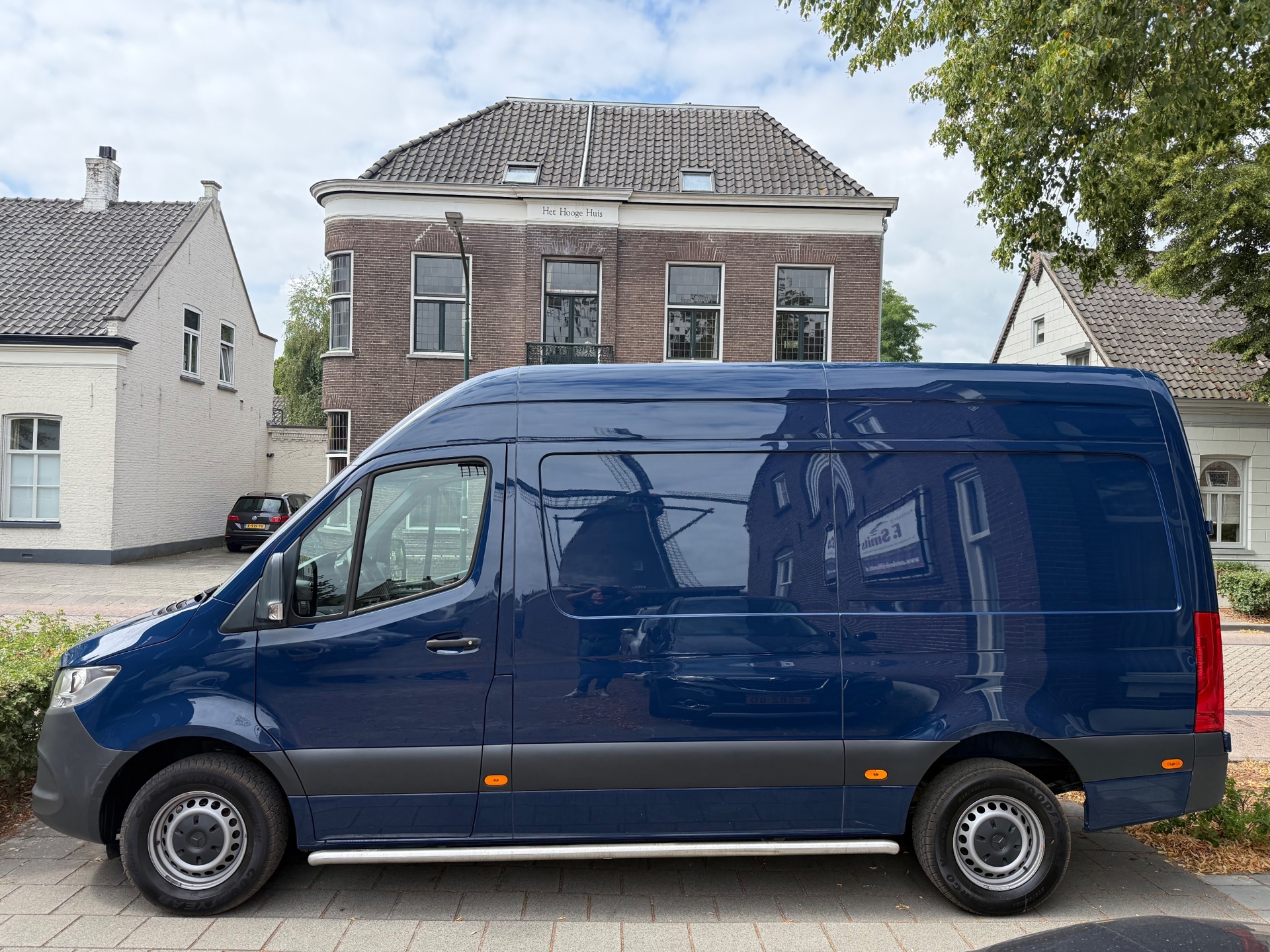 Mercedes-Benz Sprinter 316 2.2 CDI L2H2 EURO VI-D EERSTE EIGENAAR DEALER ONDERHOUDEN TREKHAAK 3500 KG NIEUWE APK AIRCO LEER