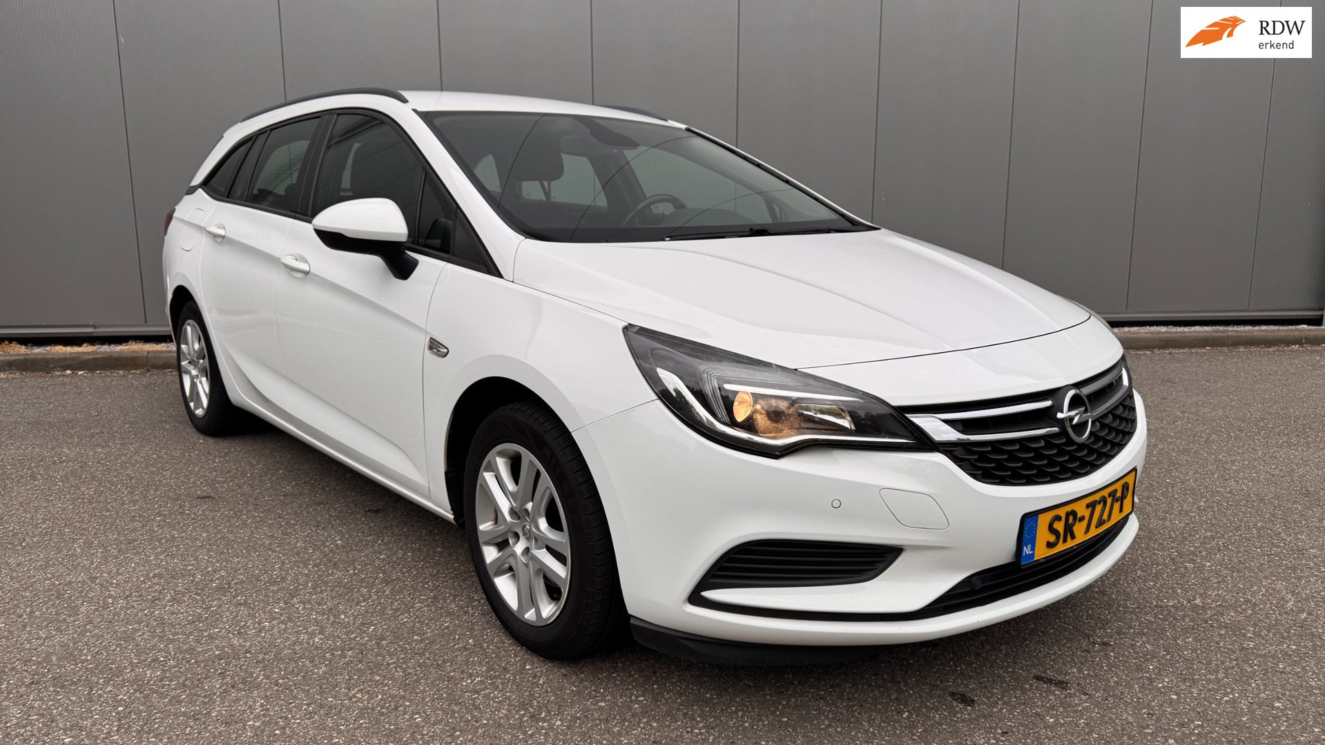 Opel Astra Sports Tourer 1.6 CDTI Business+