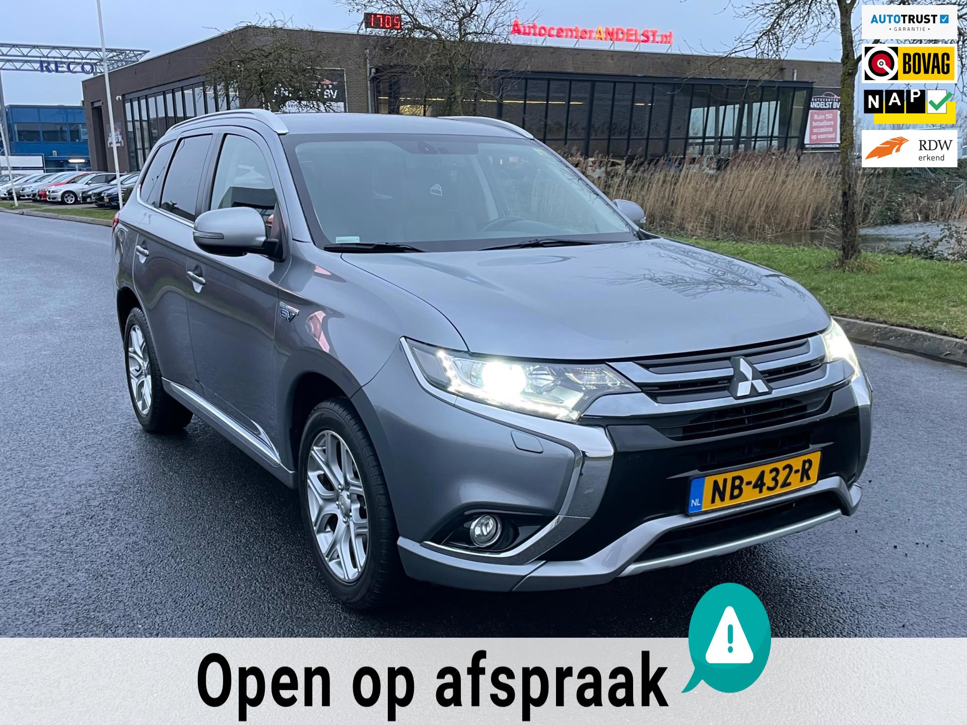 Mitsubishi Outlander 2.0 PHEV Pure, Aut, Cam, Keyless, Carplay, 1e eig afk, Geen import, Nap, Volledig dealer oh!