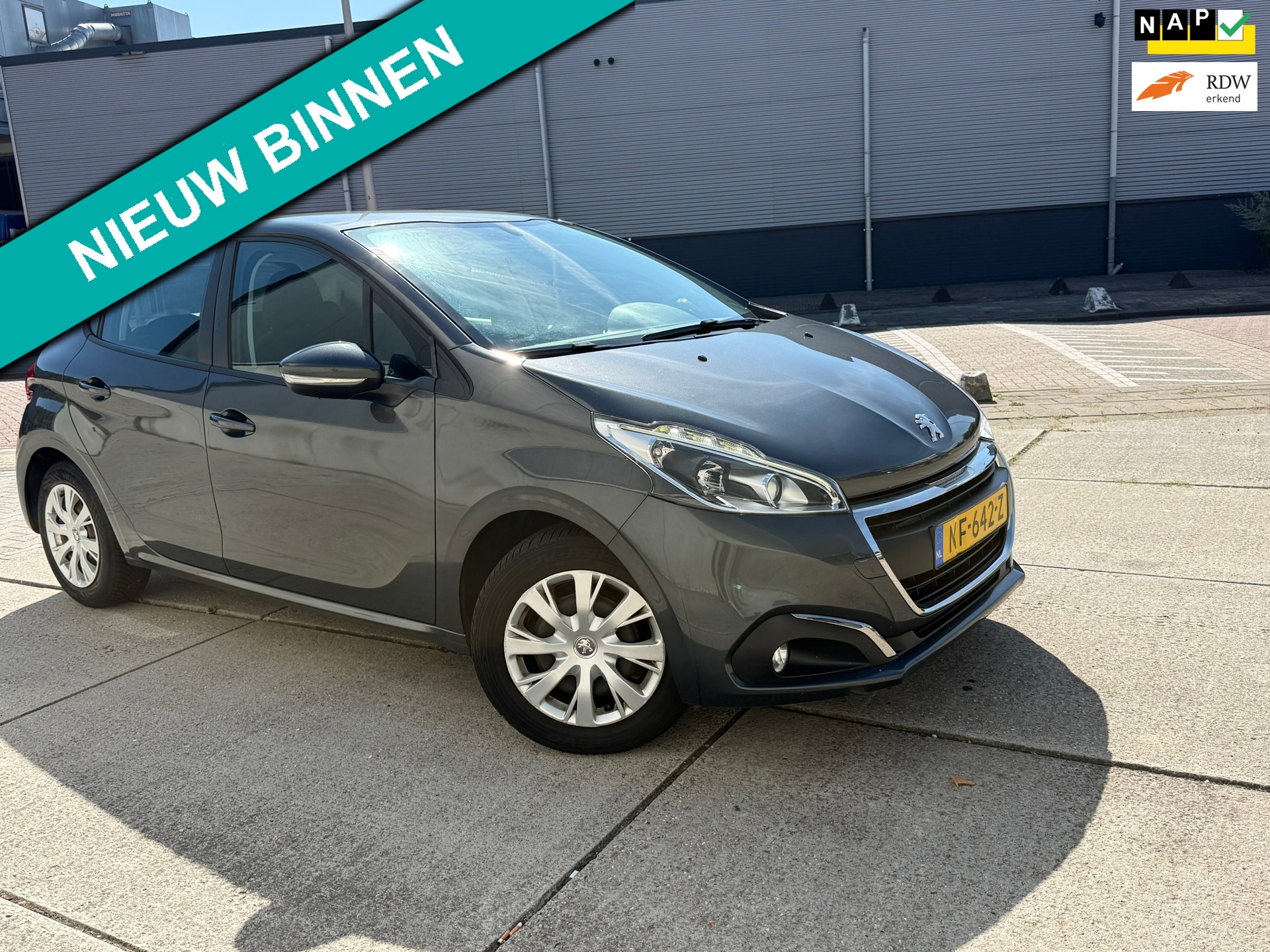 Peugeot 208 1.2 PureTech Blue Lion AIRCO APK 78000 NAP