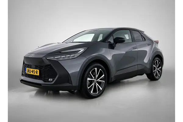 2.0 Plug-In Hybrid 220 First Edition
