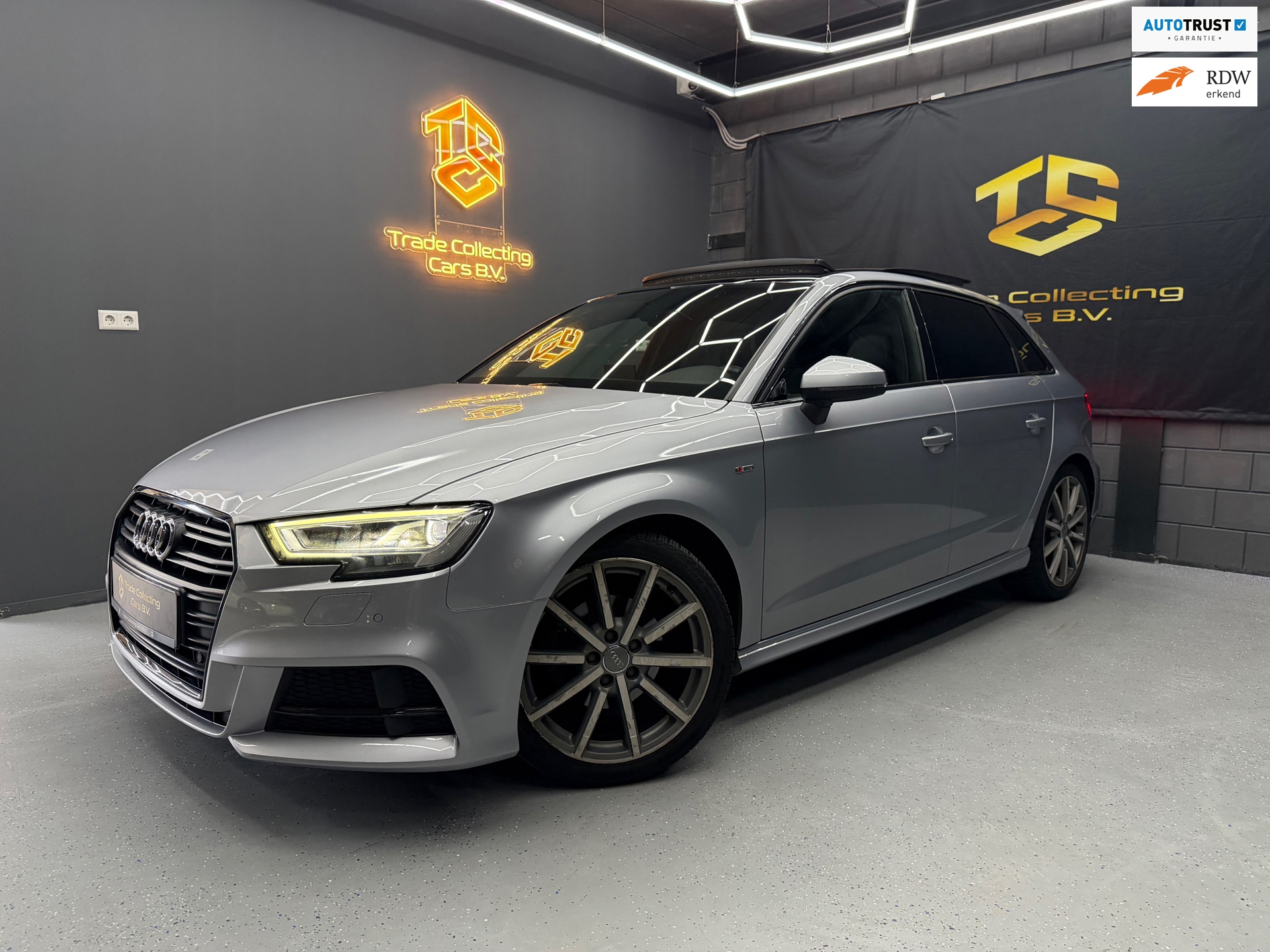 Audi A3 Sportback 35 TFSI Sport S Line Edition PANO-ACC-DIGITAL COCKPIT