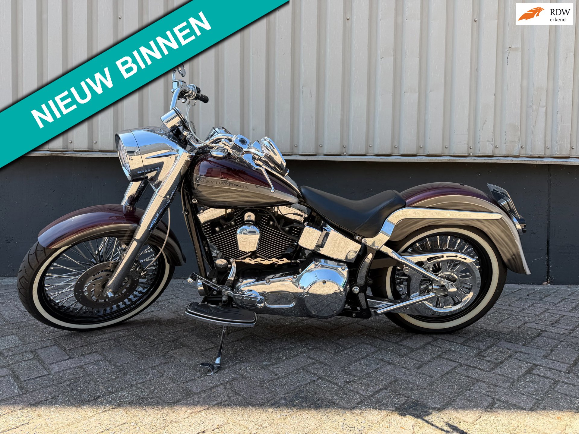 Harley Davidson FAT BOY FLSTFI compleet verbouwd zeer veel extra's