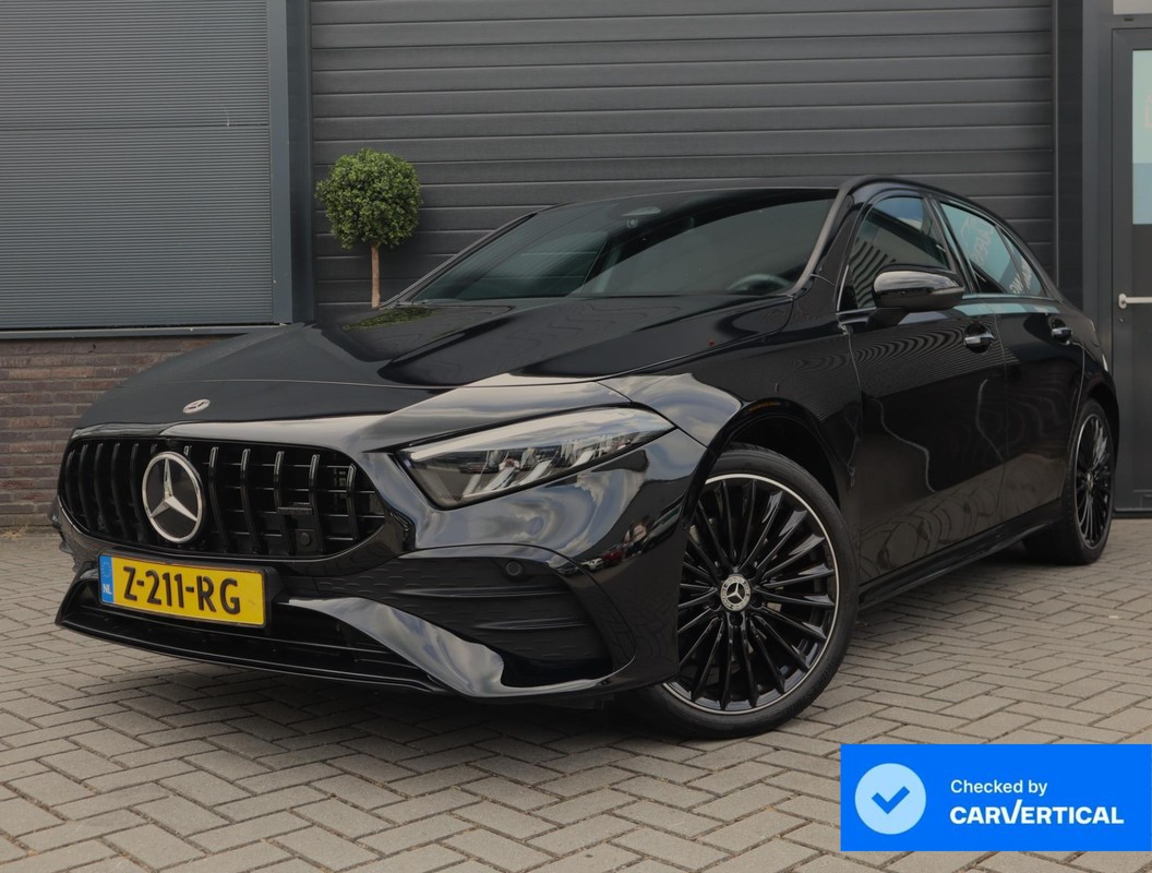 Mercedes-Benz A-Klasse 250 e Star Edition AMG Line | Pano | ACC | 19 Inch | Stoelverwarming