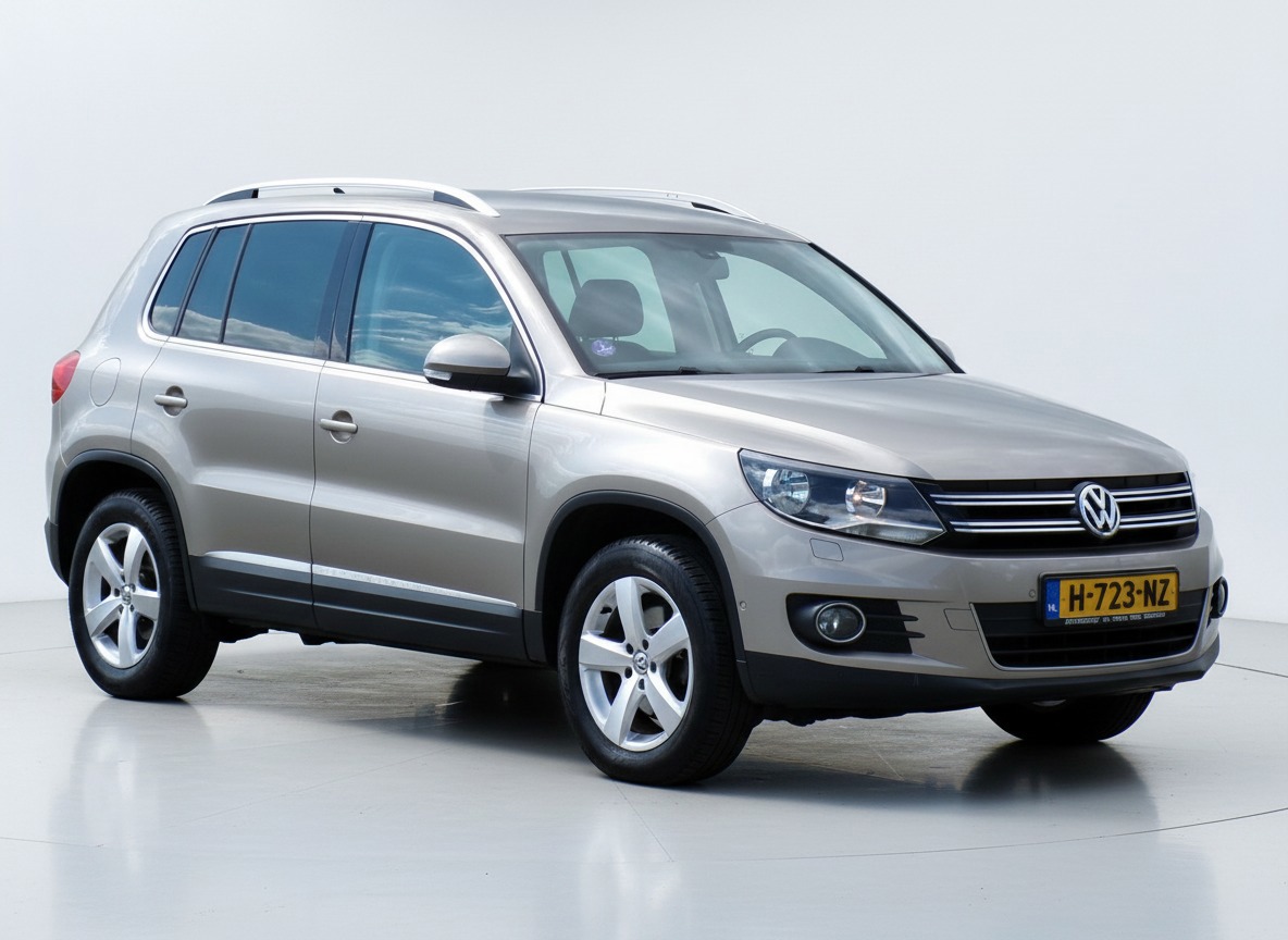 Volkswagen Tiguan 1.4 TSI Sport&Style|Cruise|Trekhaak|PDC|BT