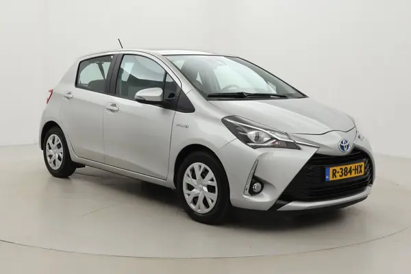 Toyota Yaris Yaris 1.5 Hybrid Active