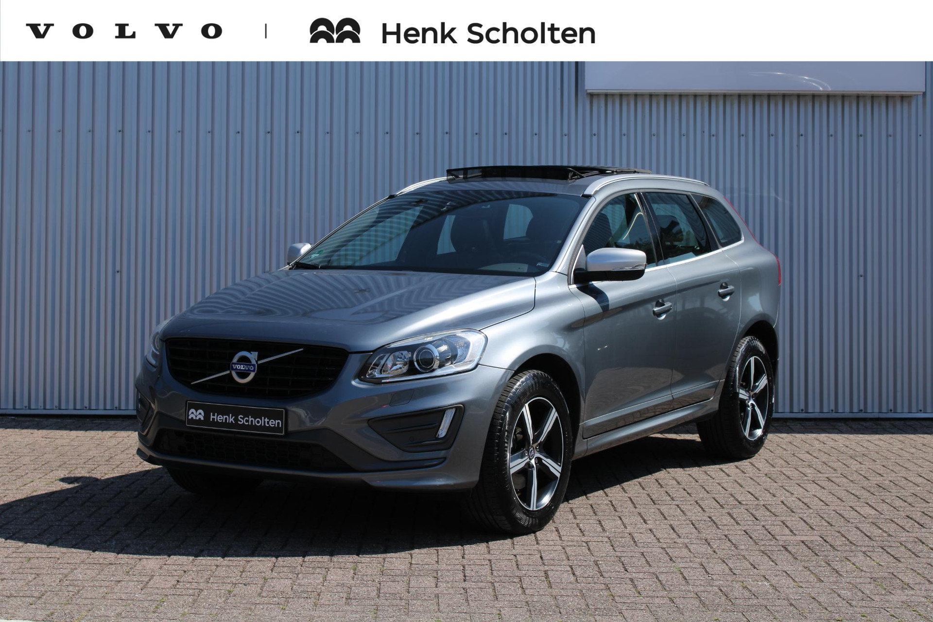 Volvo XC60 2.0 T5 FWD R-Design |