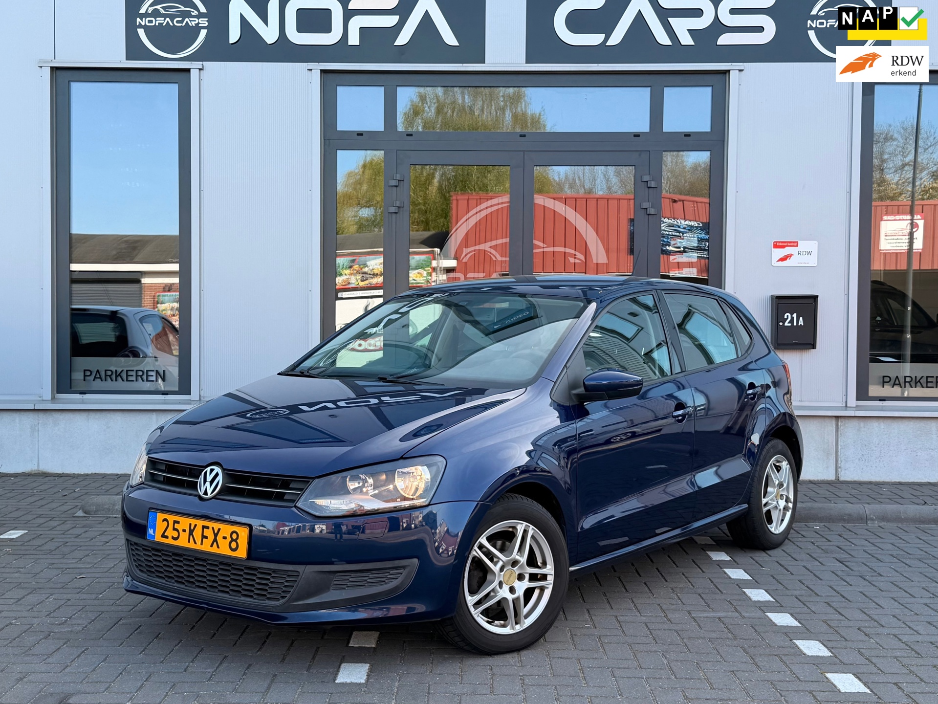 Volkswagen Polo 1.4-16V Comfortline|Stoelverwarmig|Navi|Nap