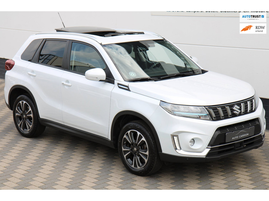 Suzuki Vitara 1.5 Hybrid Adventure Pano Carplay Camera ACC !