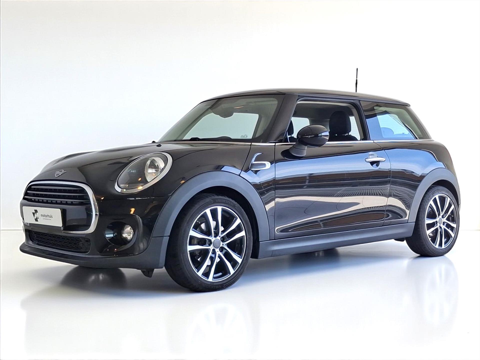 Mini Cooper 1.5 136pk APPLE CARPLAY NAVI AIRCO BLUETOOTH