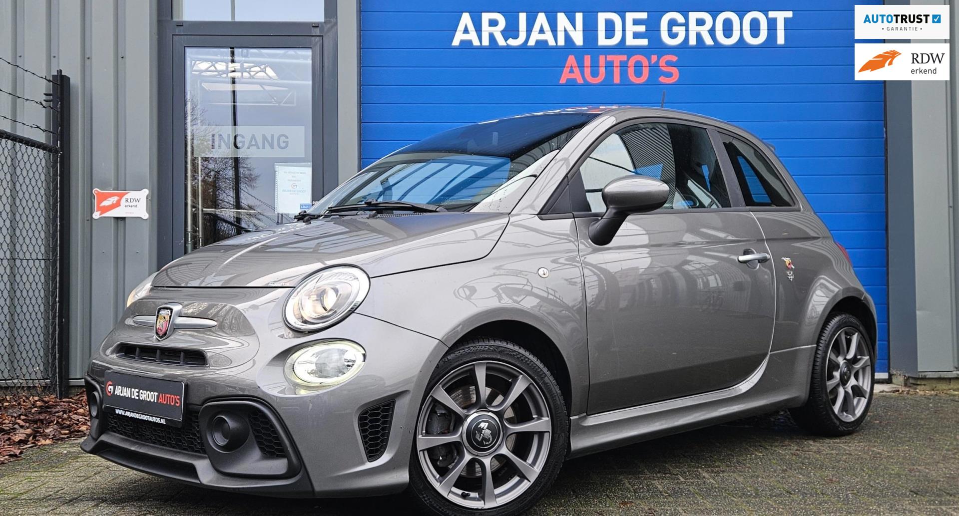 Abarth 500 595 1.4 T-jet 135 Airco Navi PDC Bleutooth 1ste eigenaar