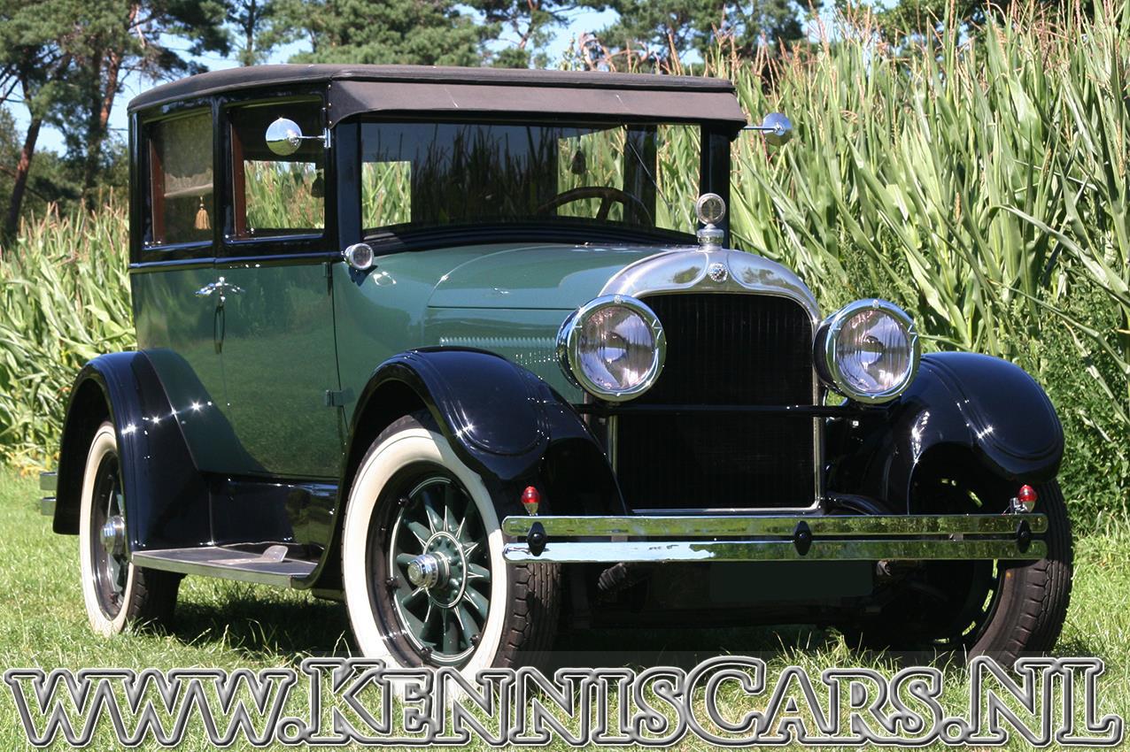 Cadillac 1925 V63 2-door sedan Sedan