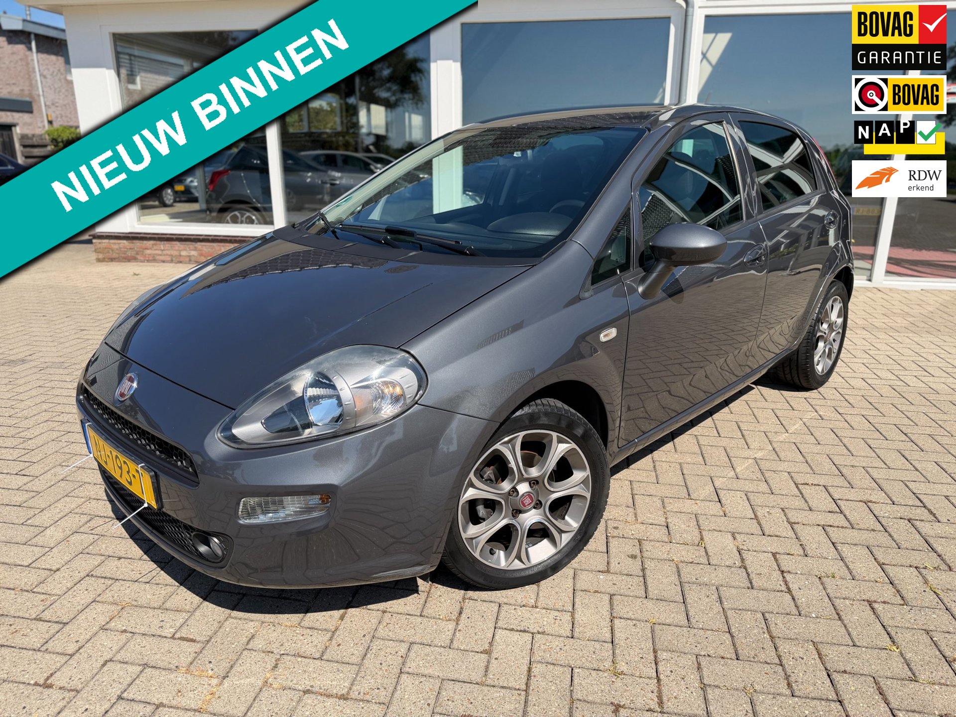 Fiat Punto Evo 0.9 TwinAir Lounge/ Airco/ Navi/ Cruise/ LM Velgen/ Alcantara