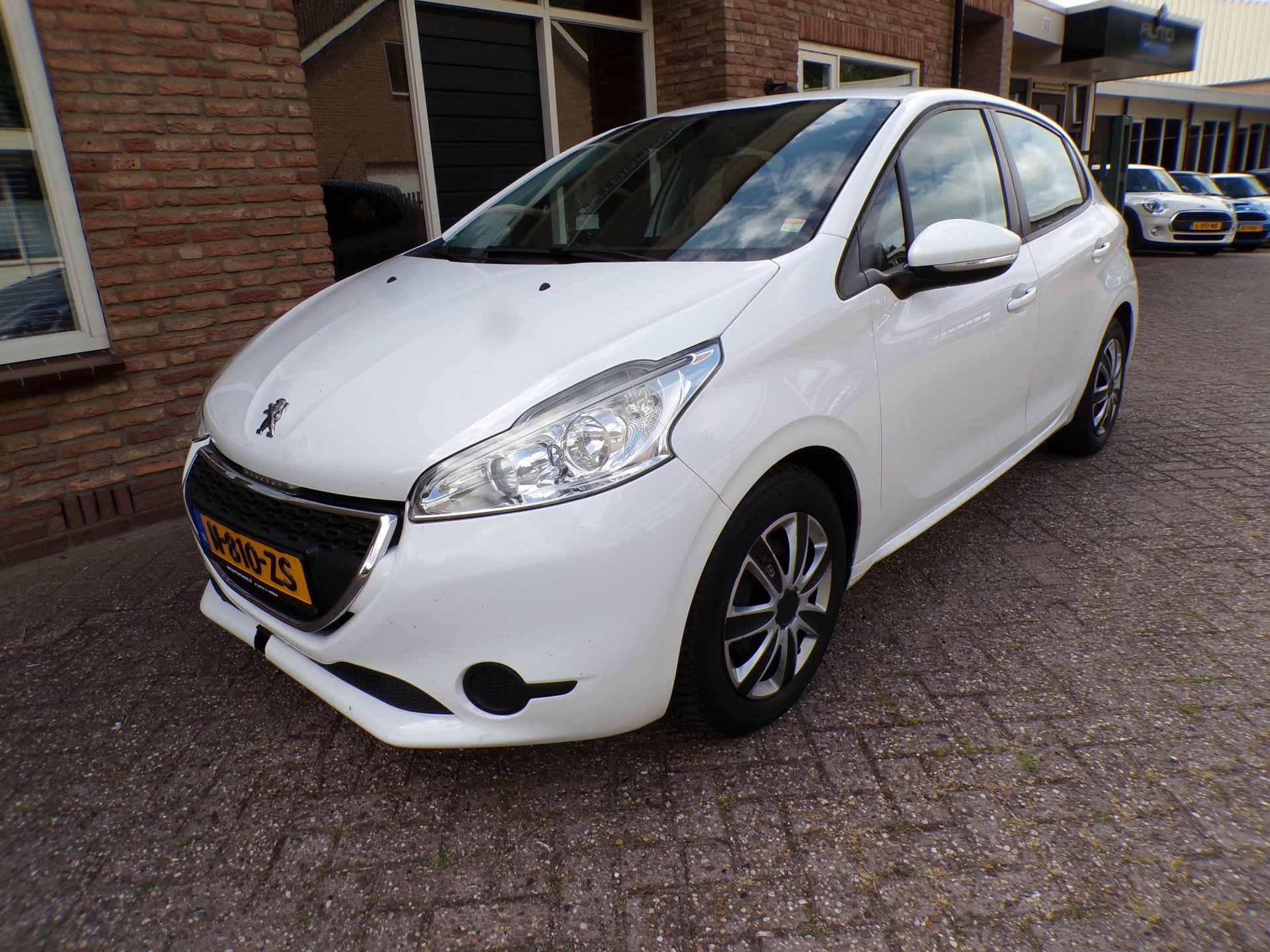 Peugeot 208 1.2 VTi Active