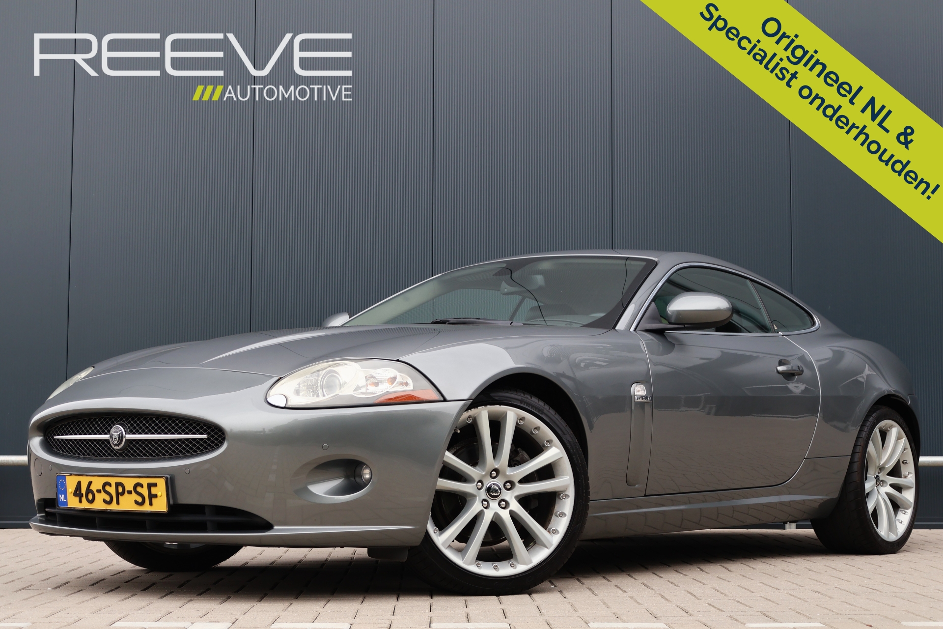Jaguar XK 4.2 V8 Coupé