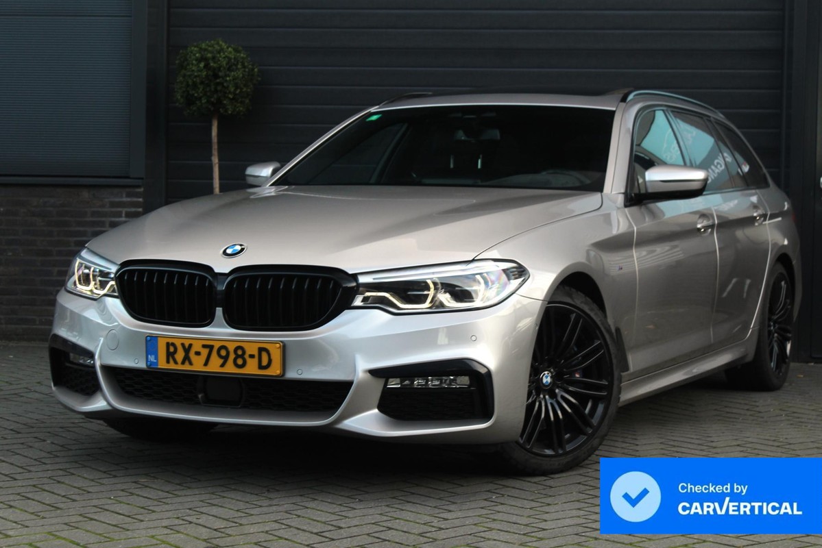BMW 5 Serie Touring 540i xDrive M-Sport High Executive | Panorama Dak | Comfort Stoelen | Trekhaak | HUD
