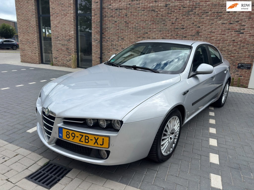 Alfa Romeo 159 1.9 JTS Strada
