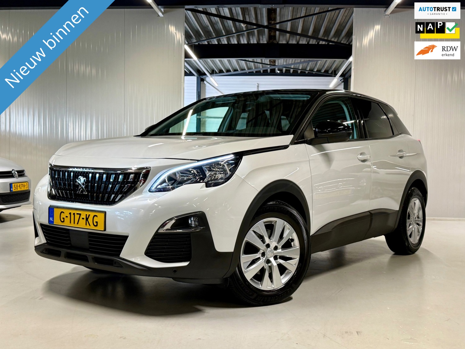 Peugeot 3008 1.2 131PK Executive Automaat|Camera|Navigatie!!!