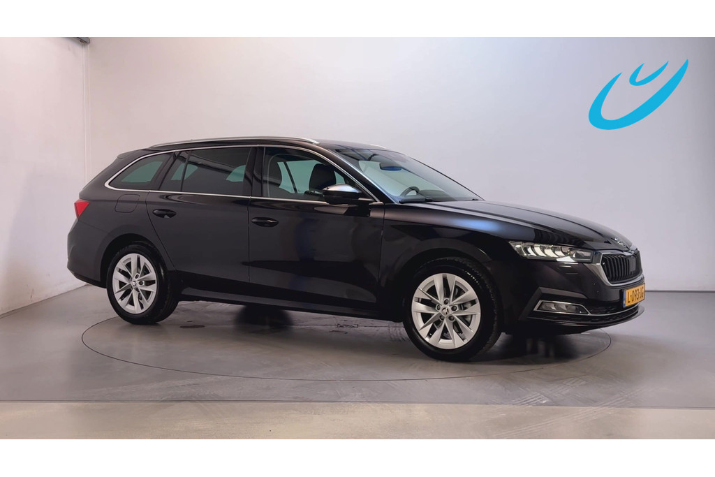 Škoda Octavia Combi 1.0 TSI 110pk Style Stoelverwarming Virtual Cockpit Navigatie App-Connect