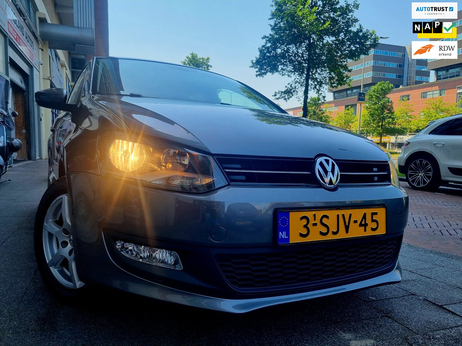 Volkswagen Polo 1.2 TSI Edition+ 5drs Automaat Airco ElecRam Nw Apk
