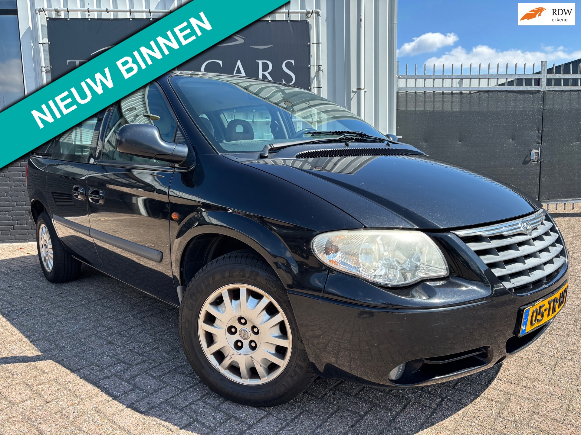 Chrysler Voyager 3.3i V6 SE Luxe