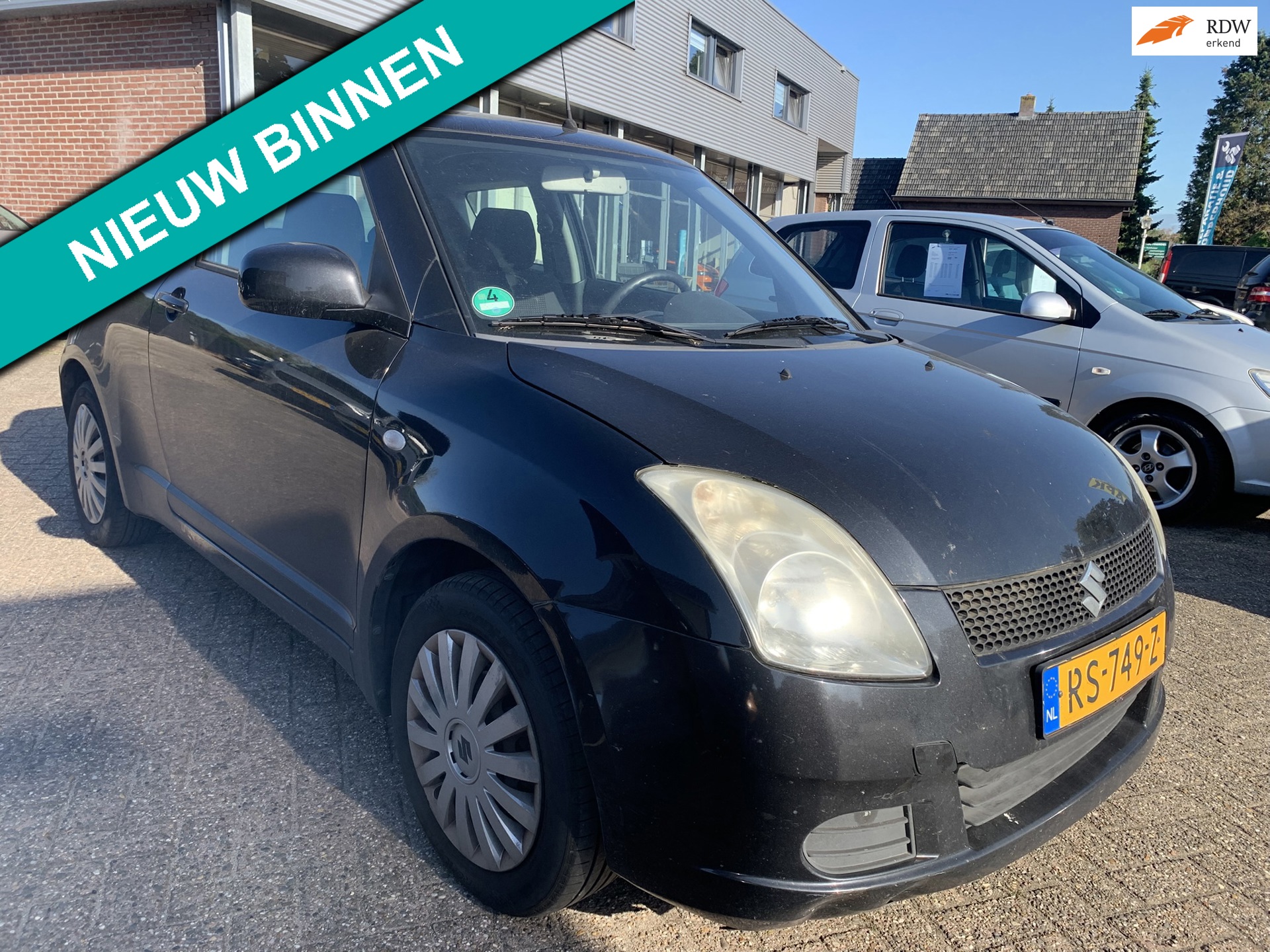 Suzuki Swift 1.3 GA 3 Drs. 2007 € 750.- AIRCO ,ZO MEE APK TOT 29-01-2027