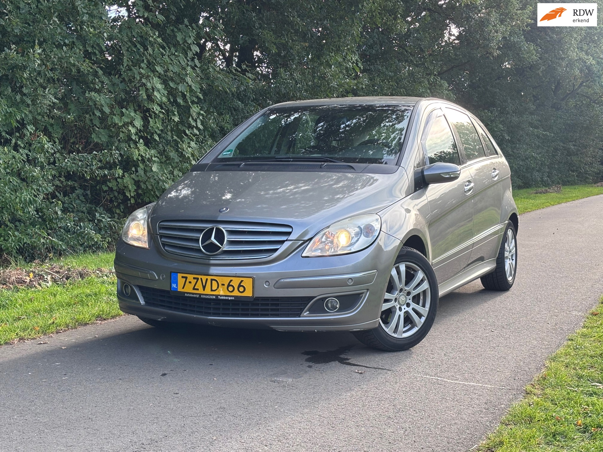 Mercedes-Benz B-klasse 200 | Pano + Cruise Nu € 3.950,-!|