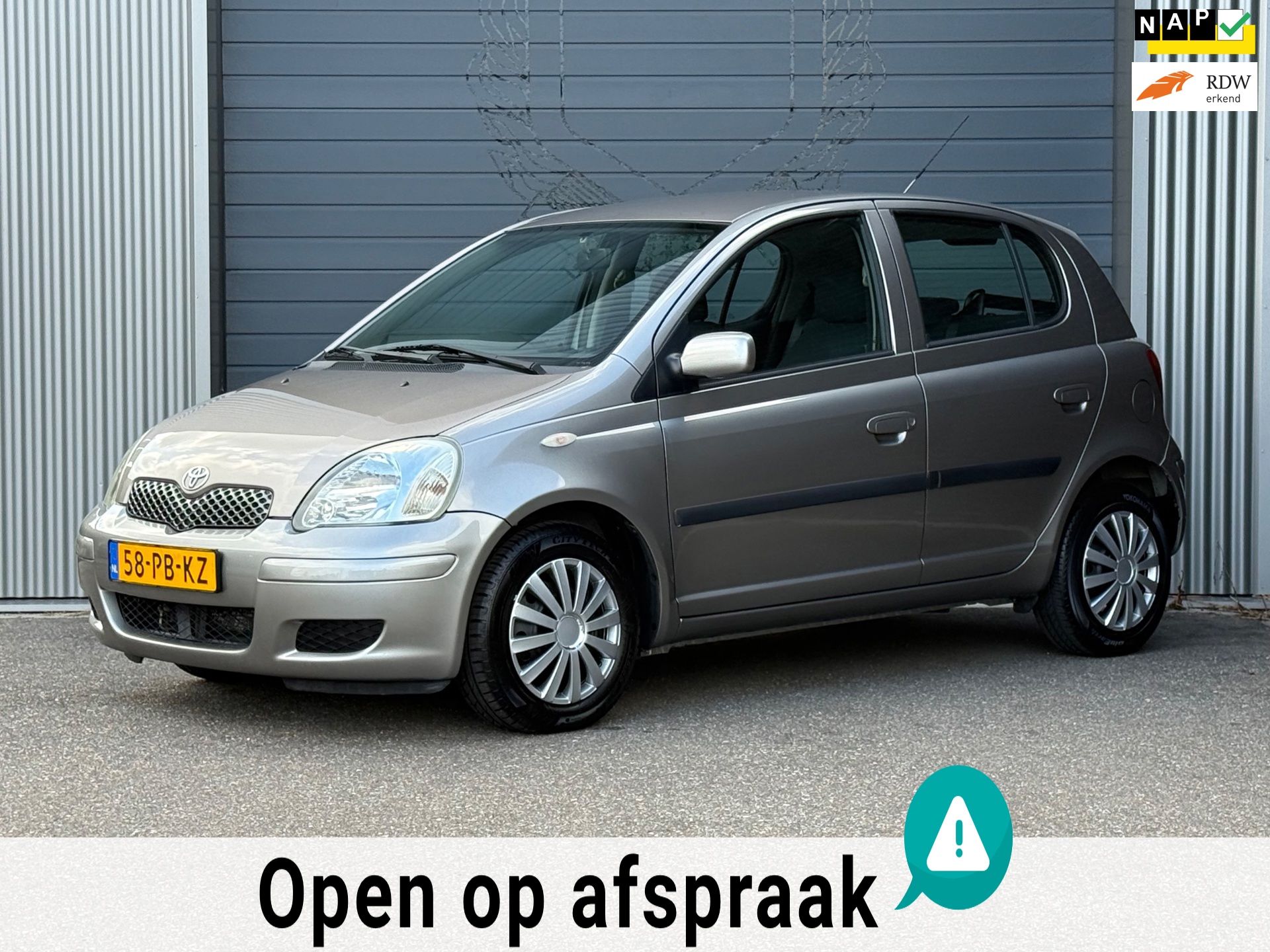 Toyota Yaris 1.3 VVT-i Sol 5-deurs AUTOMAAT / AIRCO / NAP