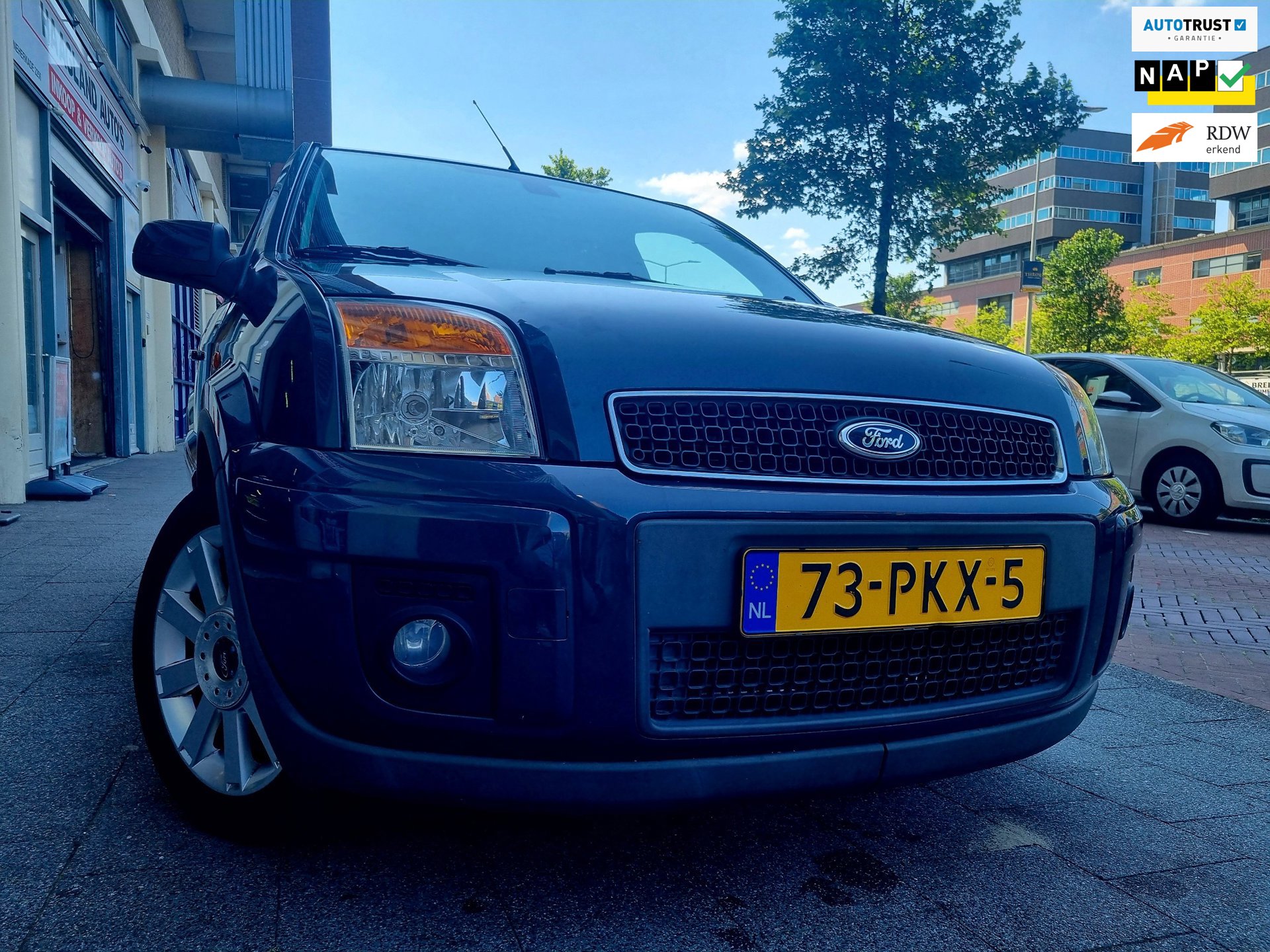 Ford Fusion 1.6-16V Titanium X Ecc Airco Zeer Nette Staat