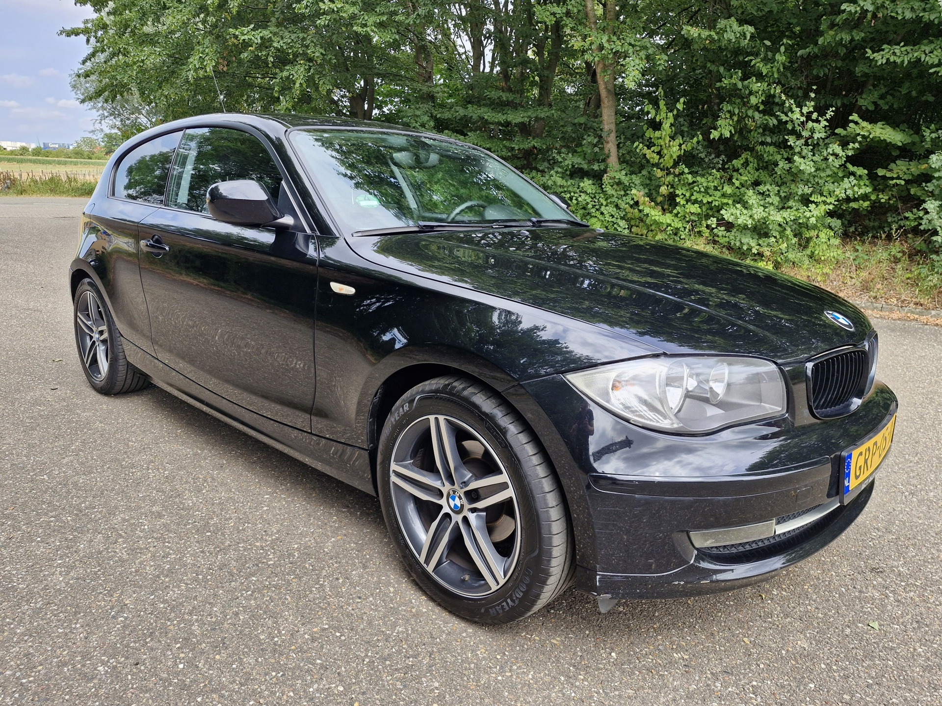 BMW 1-serie 116i | Executive | APK 08-2027!