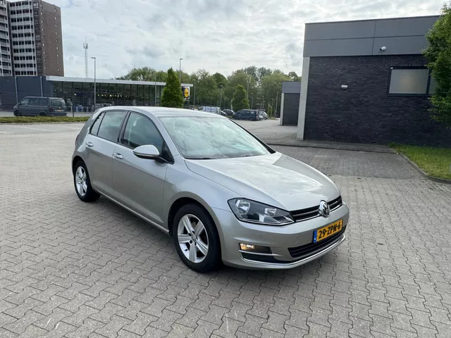 Volkswagen Golf 1.2 TSI Highline