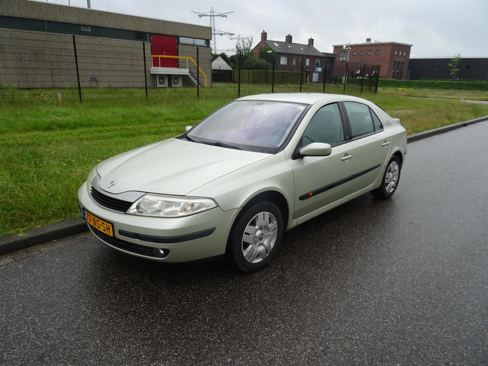 1.6-16V Authentique