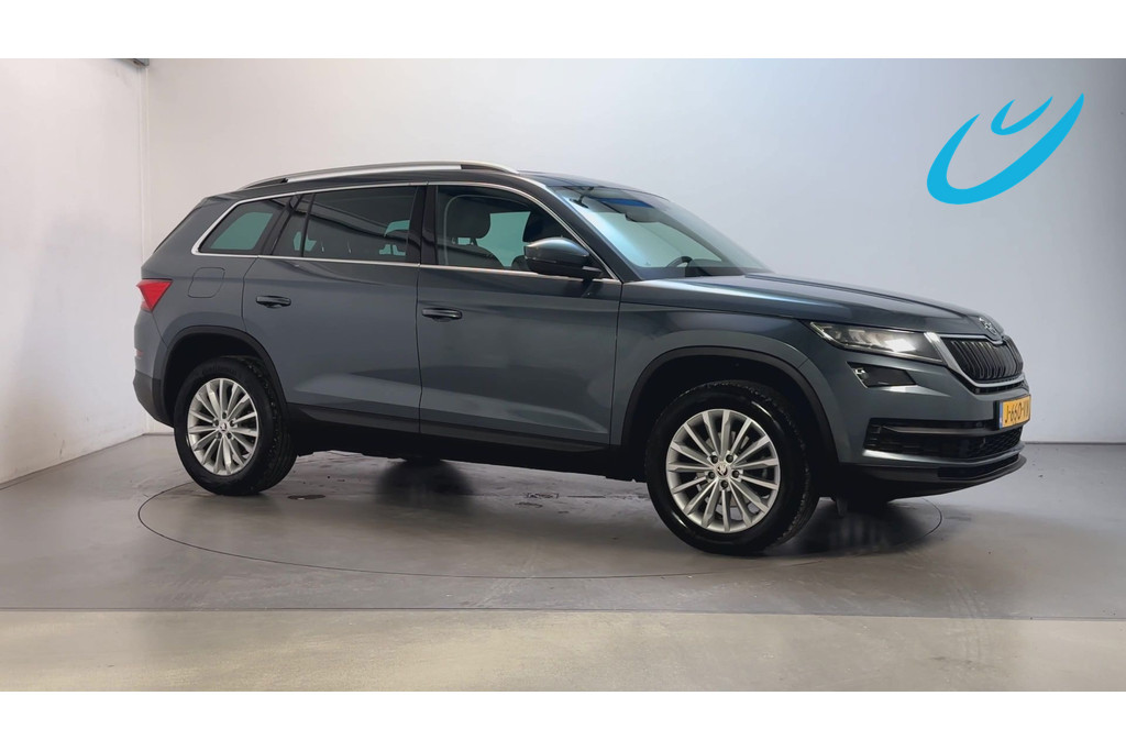 Škoda Kodiaq 1.5 TSI 150pk DSG Business Edition Panoramadak Camera Trekhaak Stoelverwarming