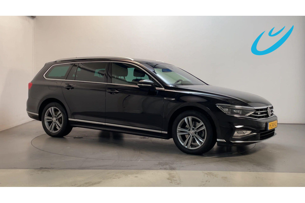 Volkswagen Passat Variant 1.5 TSI 150pk DSG Elegance Business R R-Line Virtual Cockpit Stoelverwarming DAB+