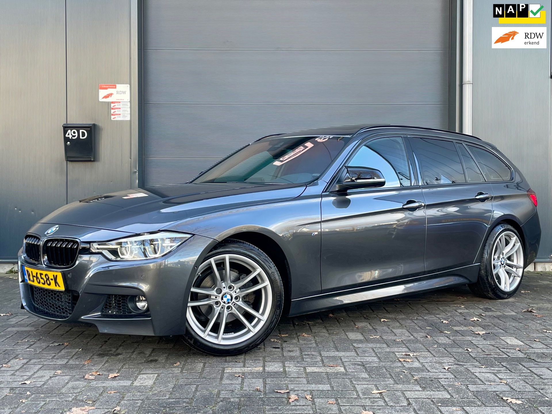 BMW 3-serie Touring 320d EDE High Executive M NAP EURO6 H/K AUDIO PANO KEYLESS HEADUP LEER 360 CAMERA CRUISE BLEUTOOTH LED CLIMA