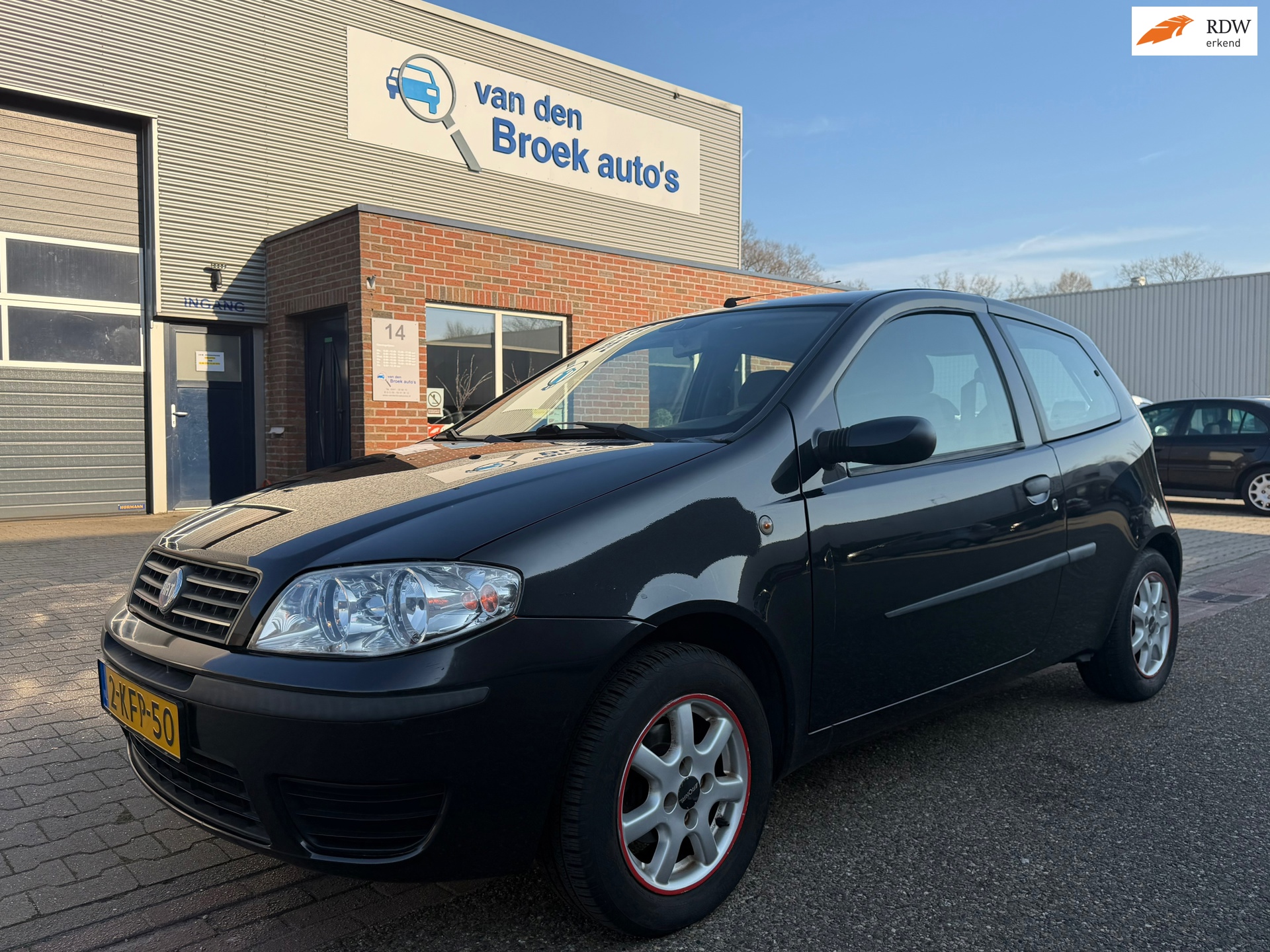 Fiat Punto 1.2 Active APK 12-2026