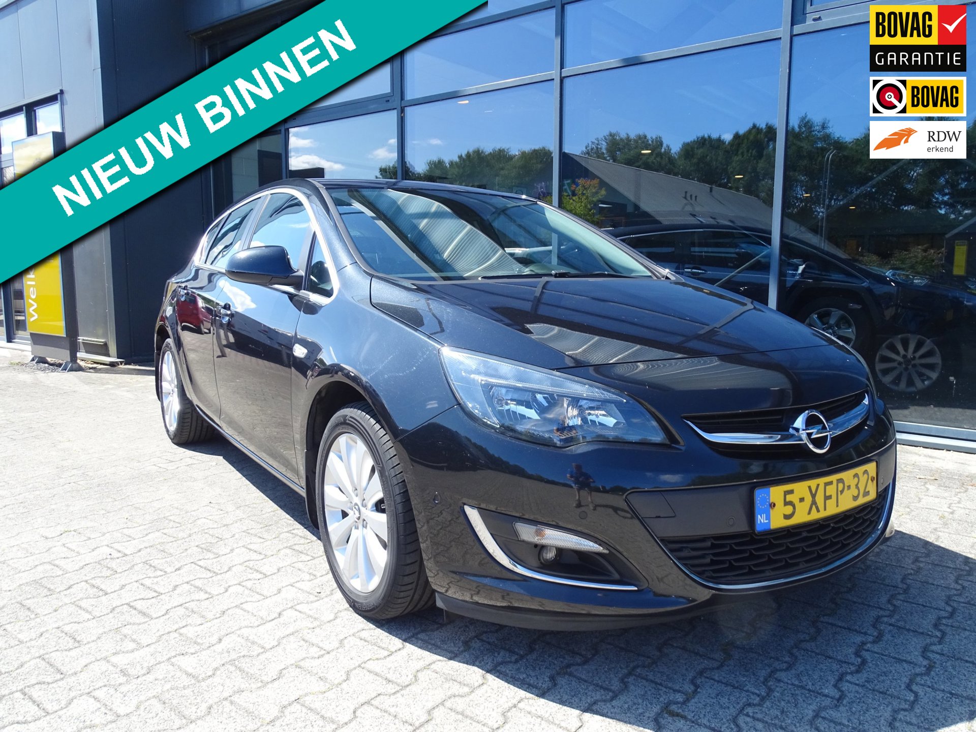 Opel Astra 1.4 Turbo Cosmo Navi, achteruitrij cam, trekhaak