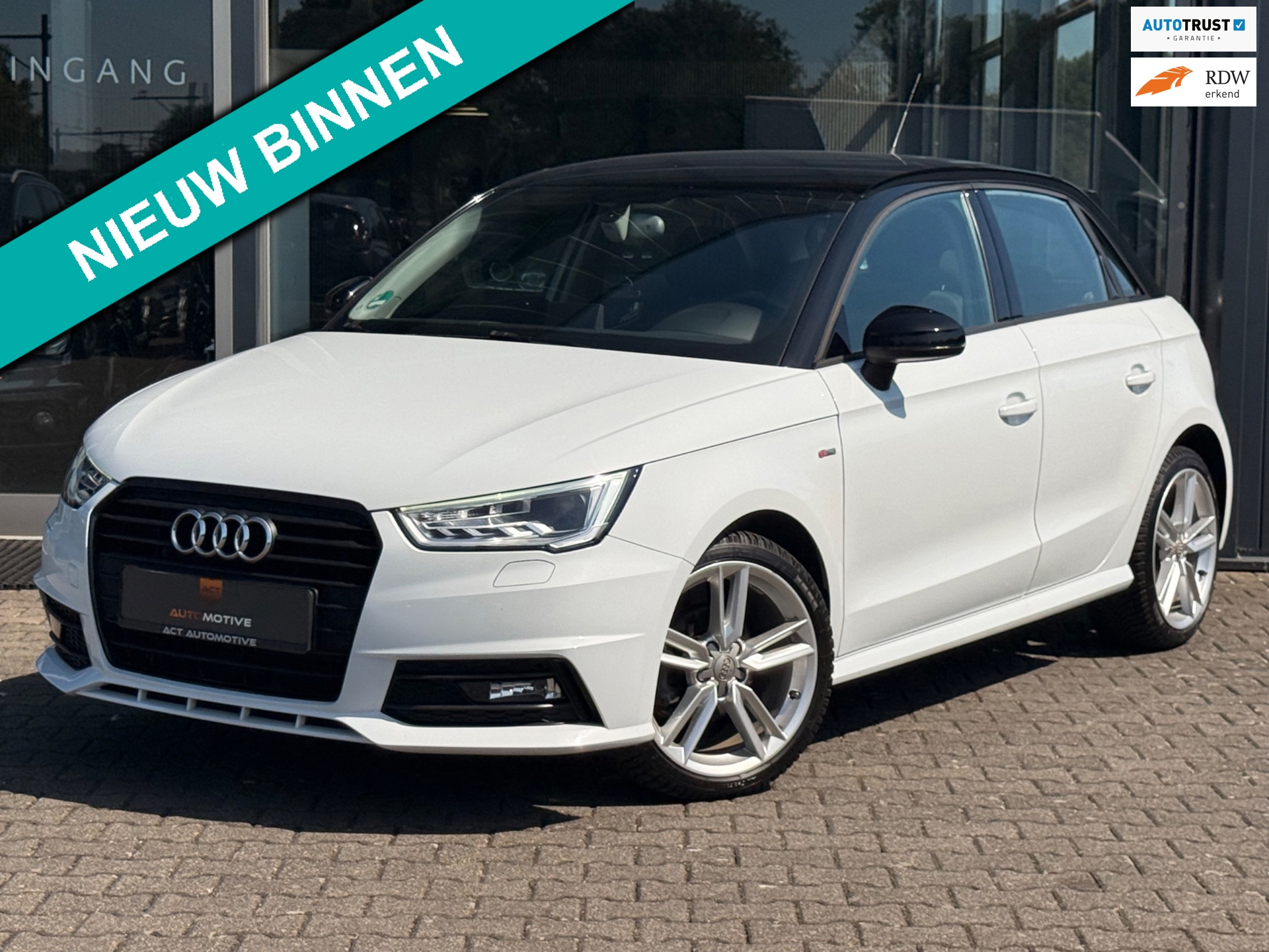 Audi A1 SPORTBACK 1.0 TFSI Advance Sport S-line