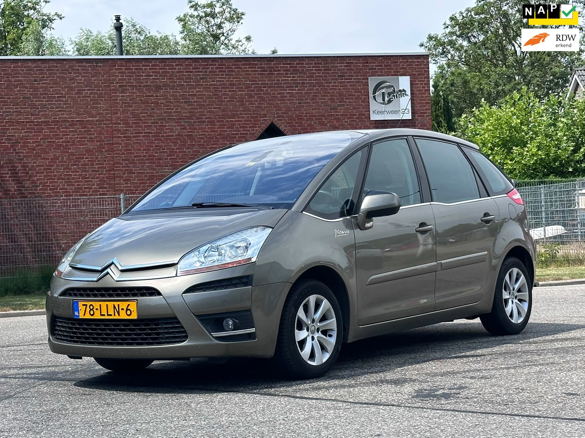 Citroën C4 Picasso 1.6 THP Business EB6V 5p. Automaat*Navigatie*Trekhaak*Dealer onderhouden*Cruise*Clima*LM velgen*