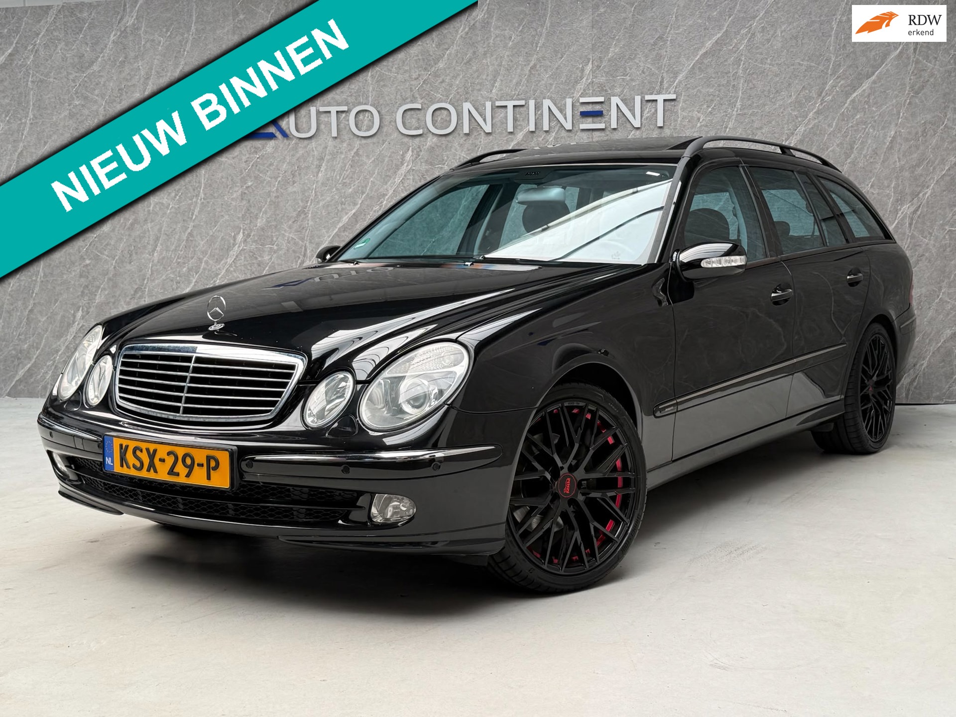 Mercedes-Benz E-klasse Combi 320 Avantgarde / Full Option / APK