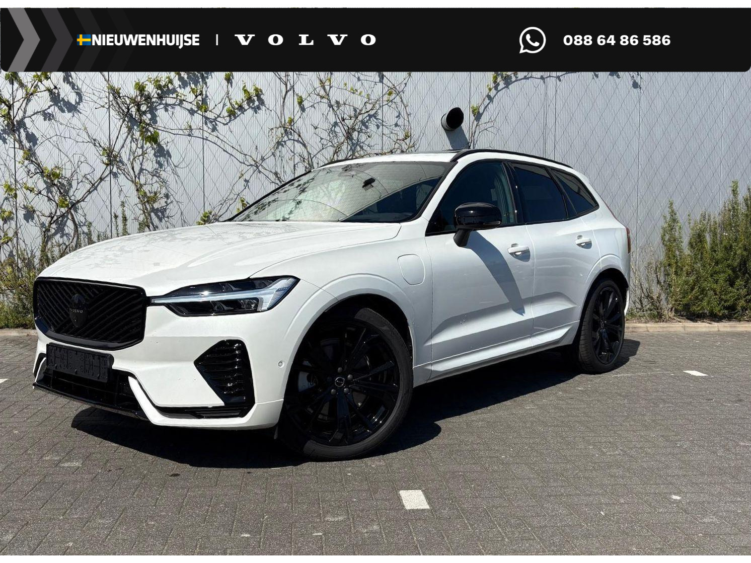 Volvo XC60 2.0 T6 Plug-in Hybrid AWD Plus Black Edition