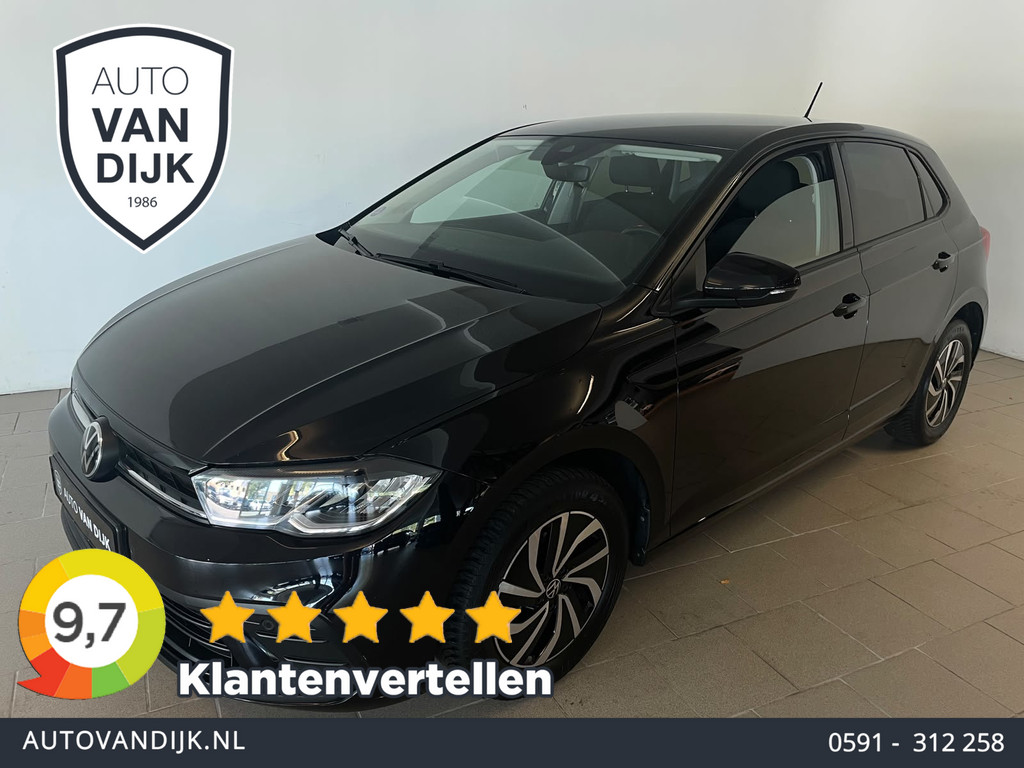 Volkswagen Polo 1.0 TSI Life NW MODEL AIRCO CRUISE PRIVACY GLAS LMV PARKEERSENSOREN APPLE CARPLAY NAVI VIA APP ZWART METALLIC