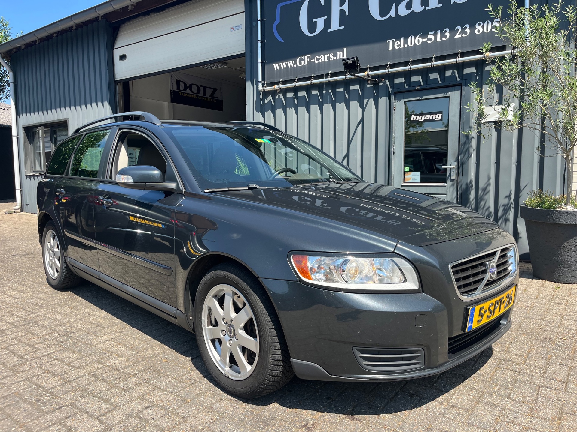 Volvo V50 2.0D Momentum 2009 APK AUTOMAAT AIRCO