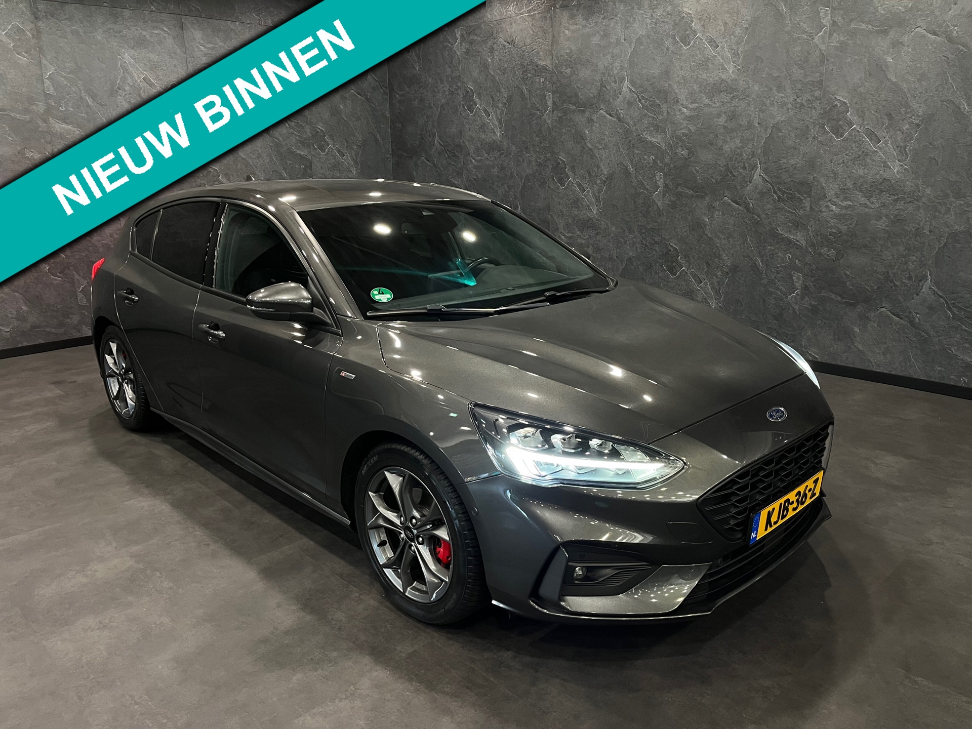 Ford Focus 1.0 EcoBoost ST LINE Business AUTOMAAT LED CAMERA