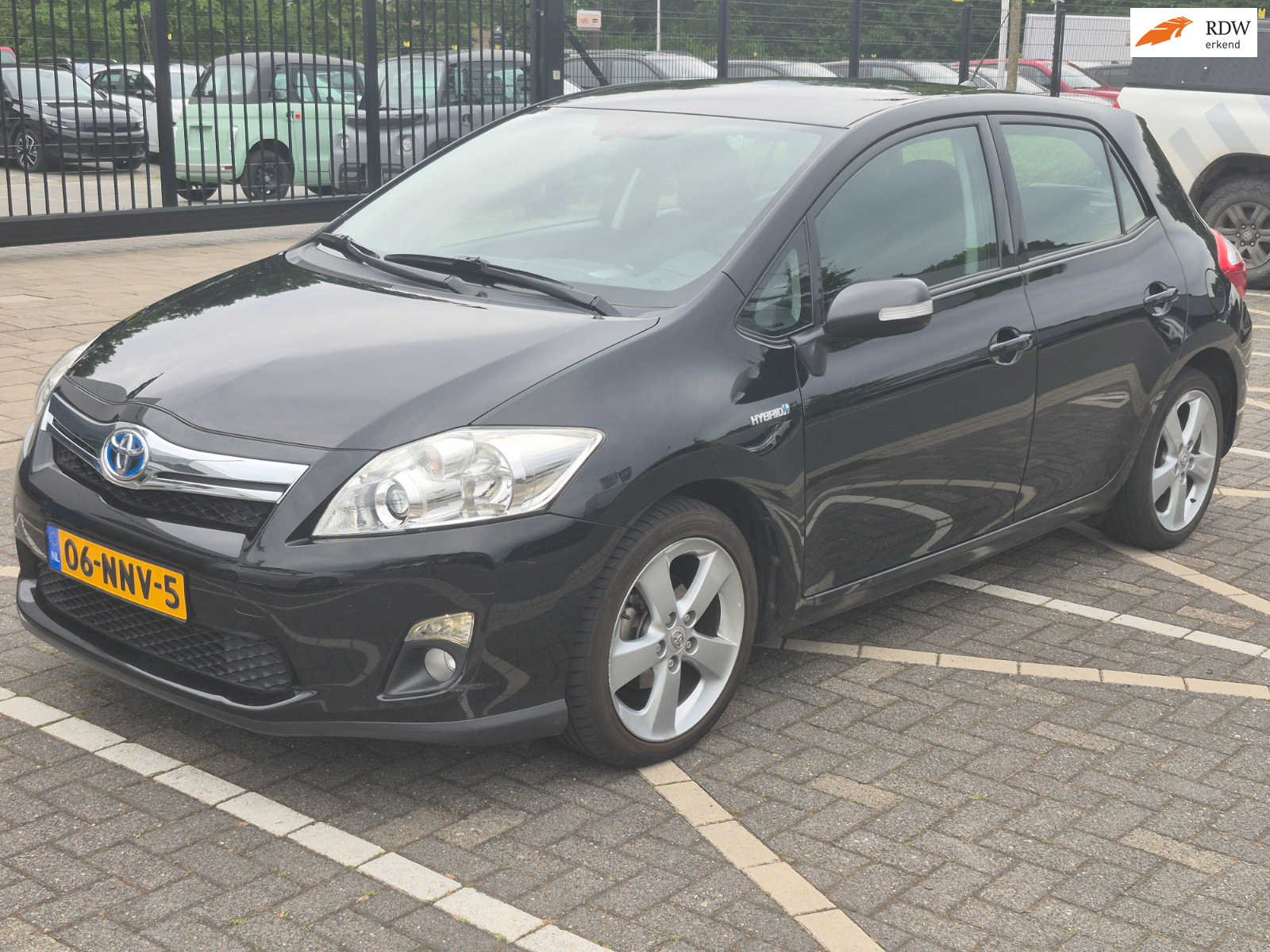 Toyota Auris 1.8 Full Hybrid Dynamic