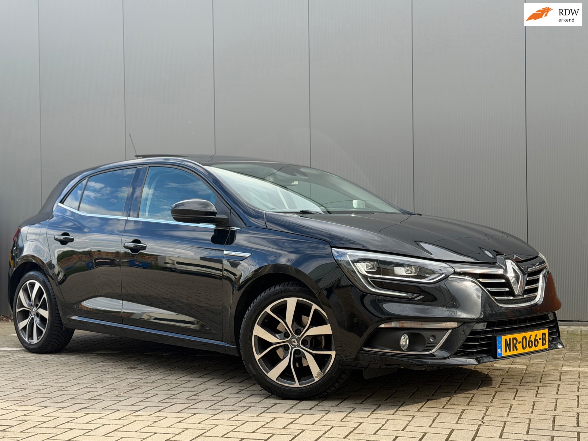 Renault Mégane 1.2 TCe Bose nw apk nw ketting