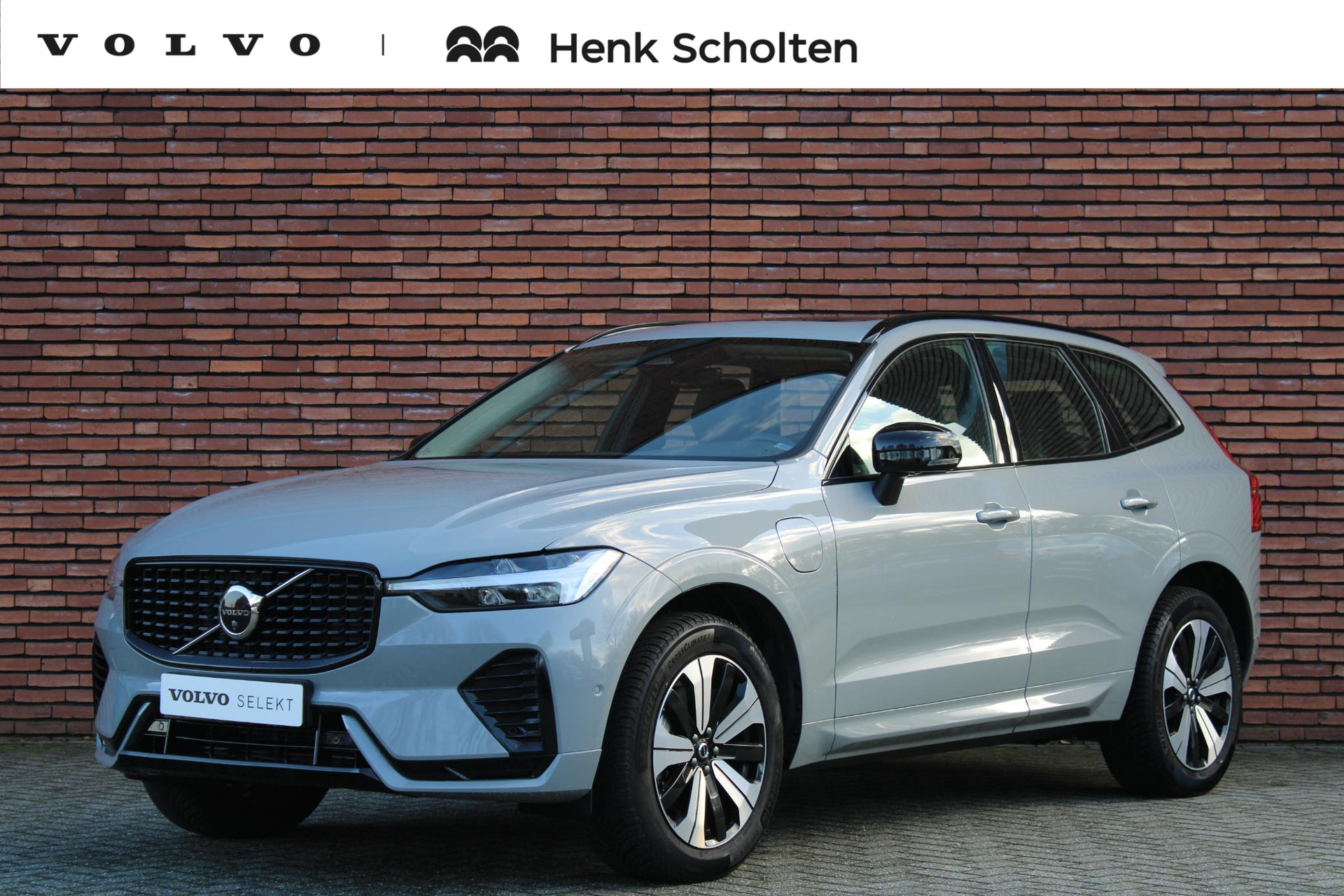 Volvo XC60 T6 Plug-in hybrid AWD Plus Dark