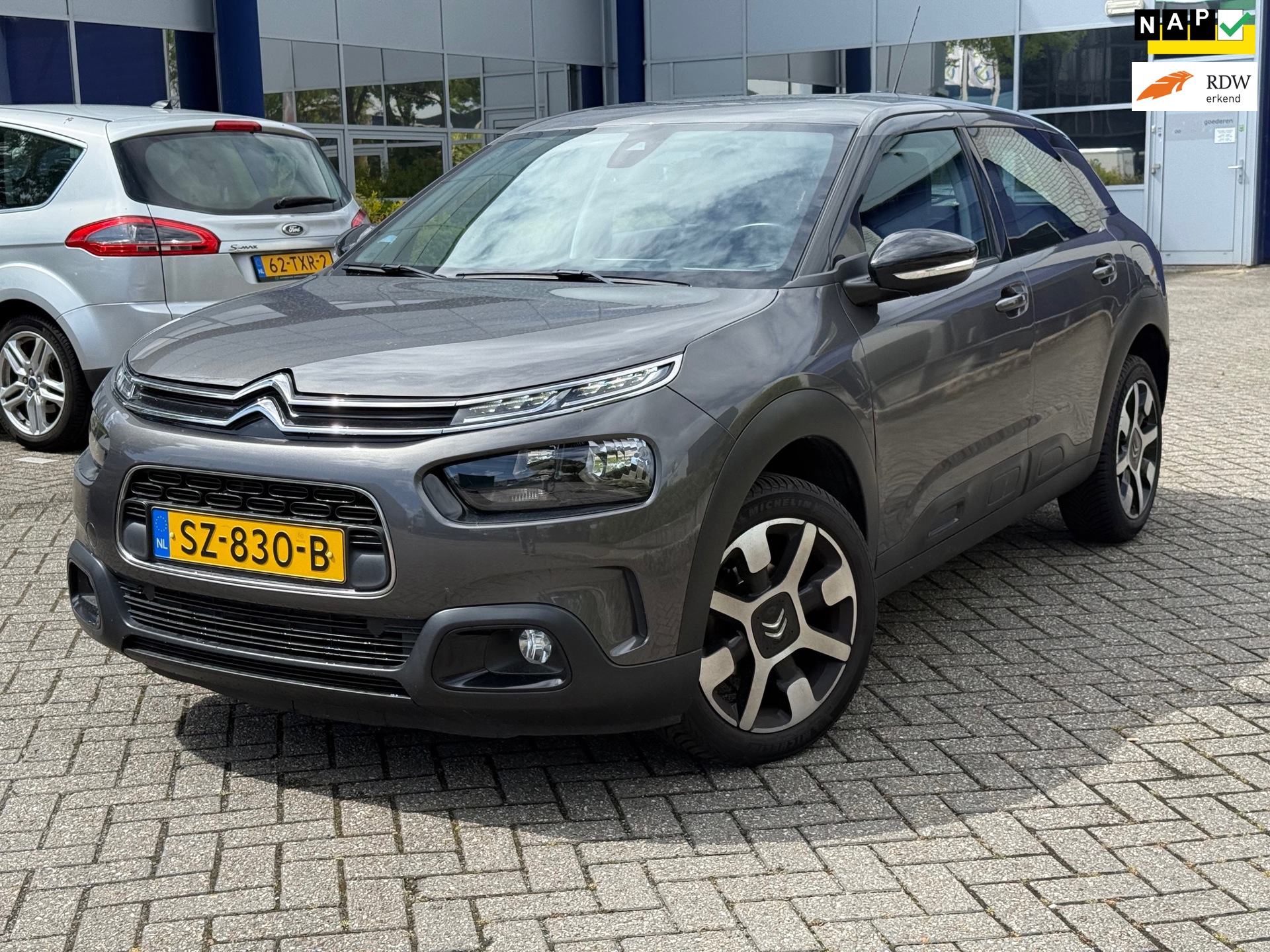 Citroën C4 Cactus 1.2 PureTech Business