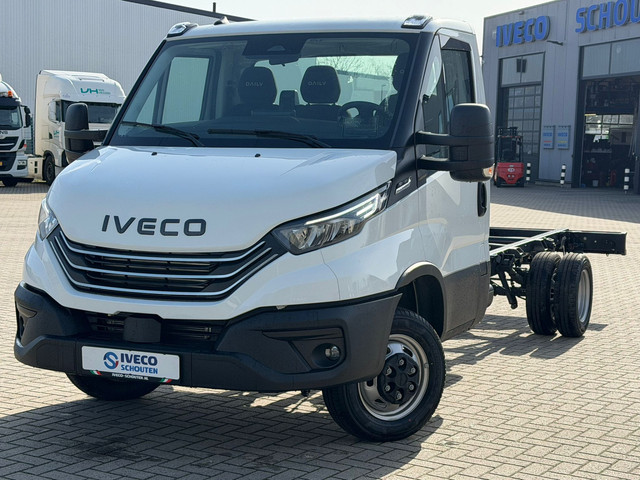 Adaptive Cruise Control - Automaat - 140kw 188pk